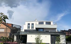 Moderne Ferienwohnung In Rheinbach Bei Koeln/Bonn